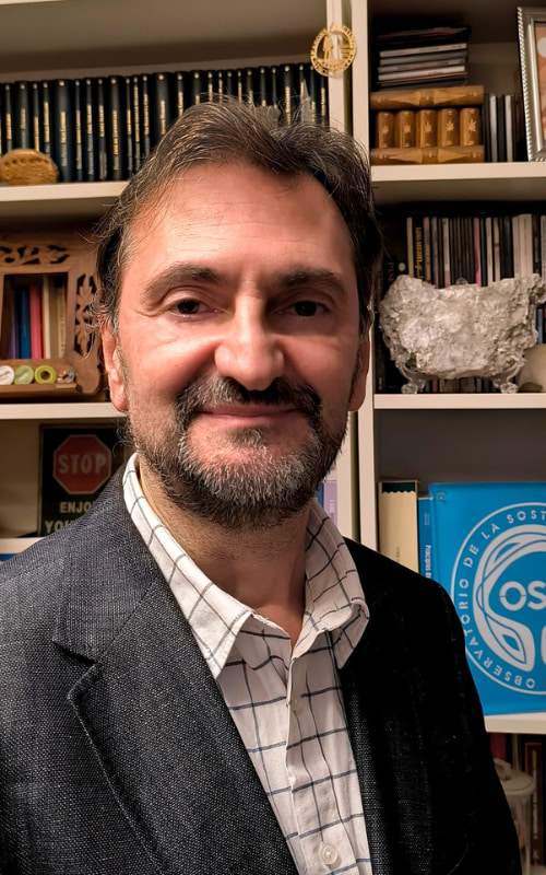 José Luis De La Cruz Leiva